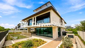 Luxury Elysian Mansion | Large Plot