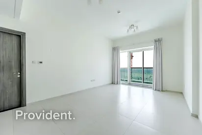 Vacant | 2 Bathrooms | High Floor | Unfurnished