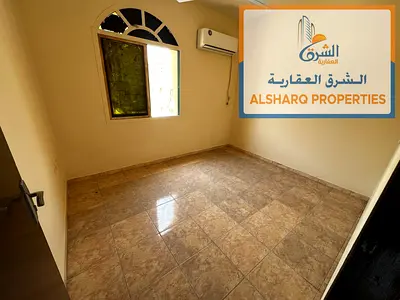 Al Nuaimiya 2. Prime location near Kuwait Street. Spacious, excellent layout. Split air conditioning.