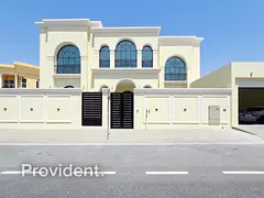 Brand New 5BR Villa | Private Lift | Huge Plot