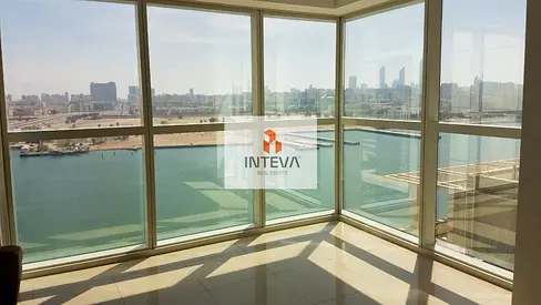 Sea View / Kitchen Appliances / Upgraded / Ready to move