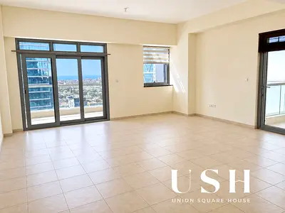 Near Metro- Mall | Prime Location | Large Layout