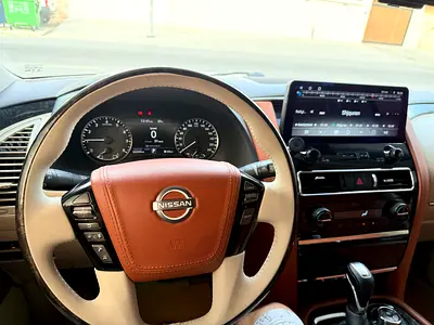 2011 Nissan PATROL 照片 5