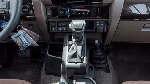 Toyota Land Cruiser LC 76 LX, миниатюра 15