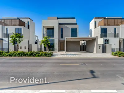 Brand New | Luxury Living | Single Row