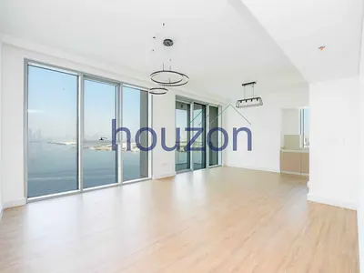 Spacious 2BR | Sea and Skyline View | Vacant