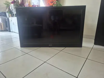40 inch Sony Bravia TV (Non-Smart)