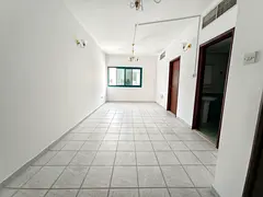 Spacious Studio // Big Layout // Close Kitchen// Close To Metro