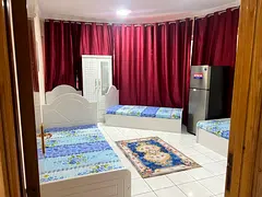 ابوهيل ( سكن بنات ) نظيف جدا وراقي بجانب مترو القيادة