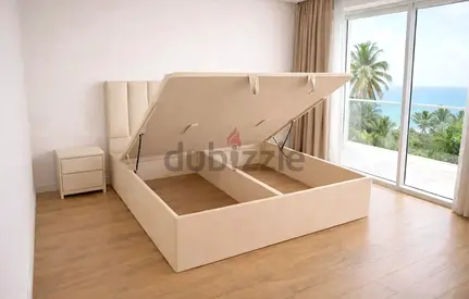 Brand-new Queen size hydrolic storage bed frame with Mattress Available