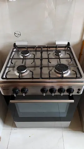 Stainless Steel 4-Burner Gas Cooker with Oven - Good Working Condition