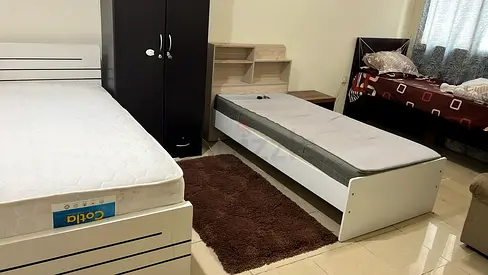 Executive Bed space available only 3 people inside room