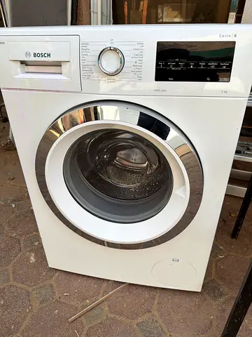Bosch Series 6 Front Load Washing Machine - Good Working Condition