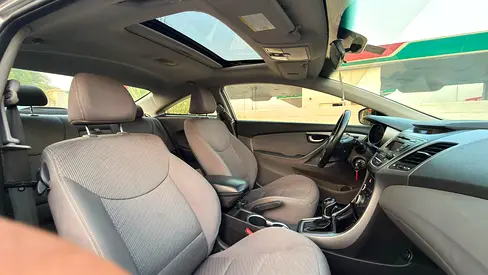 2016 Hyundai ELANTRA 照片 15