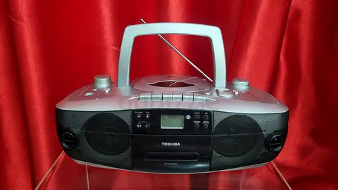 Toshiba CD DVD USB Cassette Radio Boombox - Working