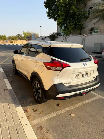 2018 Nissan KICKS — фото 2