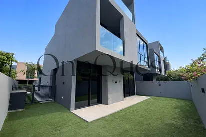 4176 sqft. I Massive Rooftop Terrace | AED 3,849,999 | READY & VACANT
