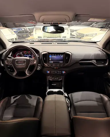 2024 GMC TERRAIN 照片 13