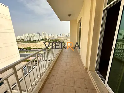 Huge Layout | With Laundry/Store | Great Investment