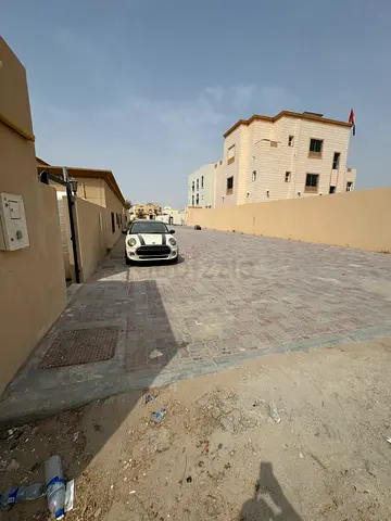 ابوظبي الشامخة