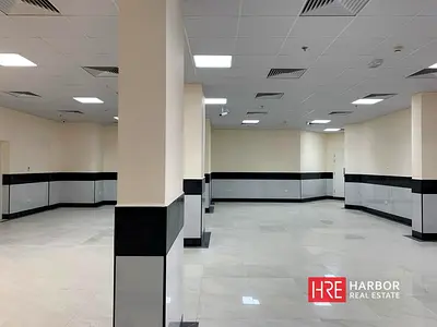 Bulk Rooms and Whole Building for Lease