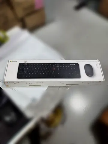 Microsoft Wireless Keyboard and Mouse Combo (Open  box) - Black