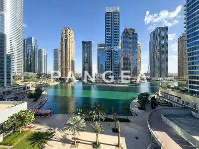 Lake View | High Floor | Large Layout