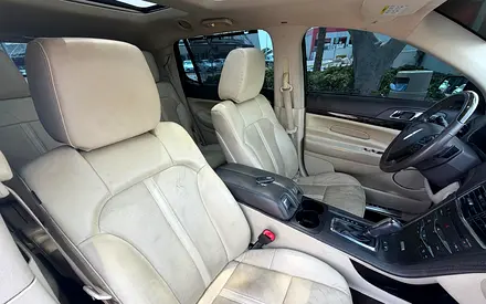 صورة 15 لـ 2014 Lincoln MKT