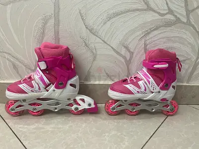 Girls skate shoes size 35 to 38 dhs 100