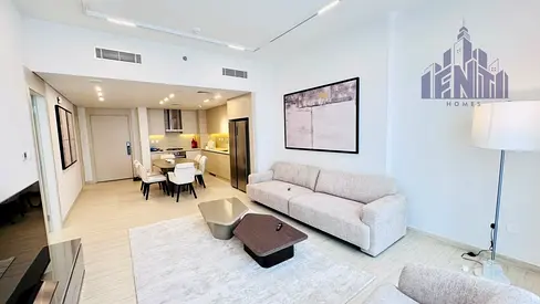 Modern 1 BR | High-End Tower | Easy Highway Access