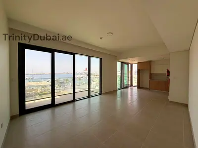 Vacant | Spacious Layout | Marina & Sea Views