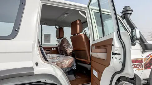 Toyota Land Cruiser LC 76 LX, миниатюра 18