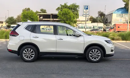 Nissan X-Trail XE, миниатюра 5