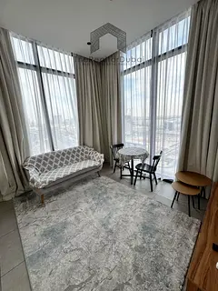 Exclusive listing | Floor-to-ceiling windows