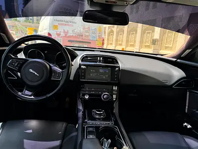 2017 Jaguar XE 照片 5