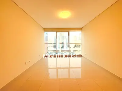 Spacious 1BR | Road View | Ready to Move In