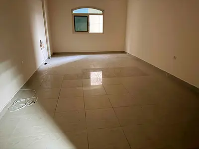 Central ac building ! Family building ! Park view