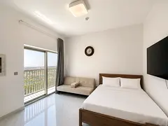 Modern Studio | Time 1 Building | Ready to Move