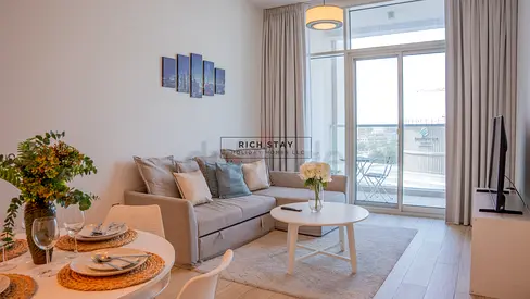 Studio One 1BR Dubai Marina Skyline Sunset Views