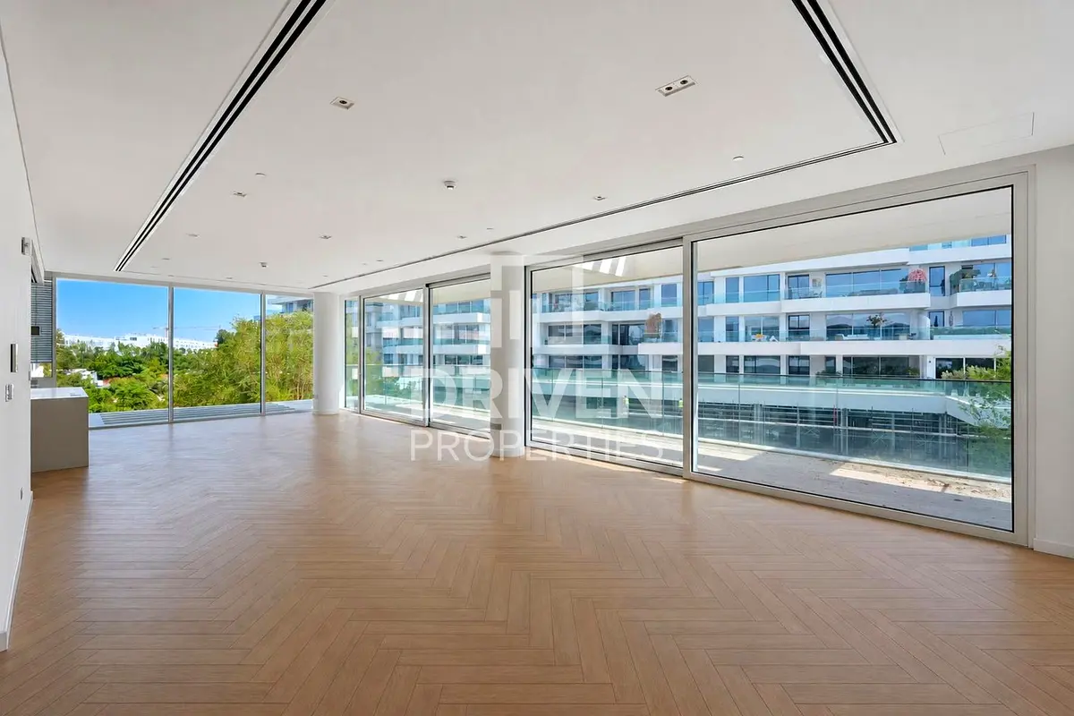 Best Deal | Generous Layout | VOT | 3,067 Sq.Ft
