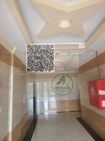 BUILDING FOR SALE (G+4)