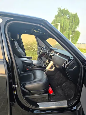 Land Rover Range Rover P400 SE, миниатюра 5