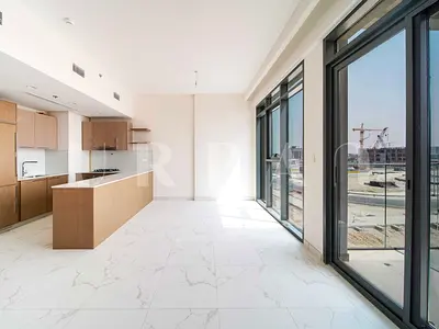 Spacious Layout | Unfurnished | Separate Laundry Room