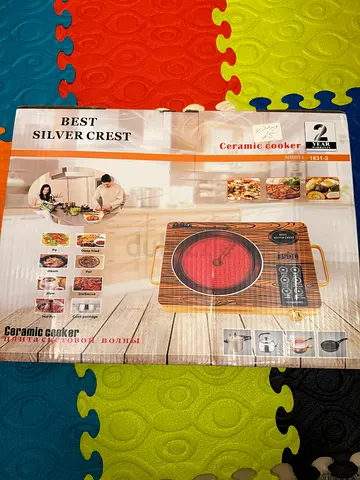 Brand New - Silver Credt Ceramic Cooker