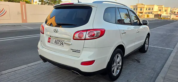 2011 Hyundai SANTA FE — миниатюра 6