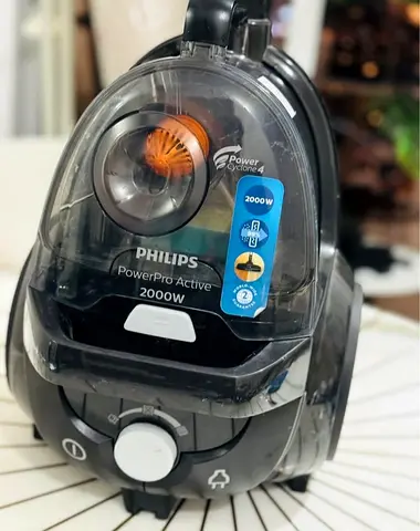 Vacuum cleaner