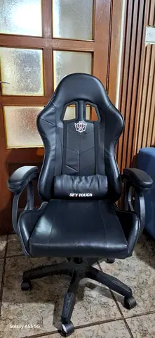 Skytouch gaming chair