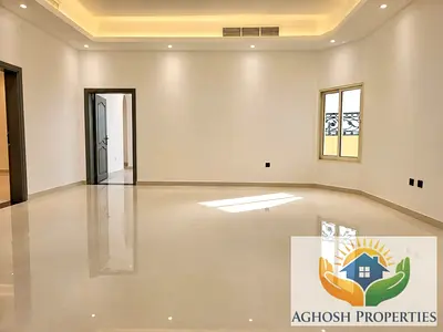 INDEPENDANT VILLA | COMMERCIAL OR RESIDENTIAL | 5 + MAID