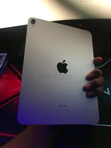 Apple iPad Air (Silver) - Good Working Condition
