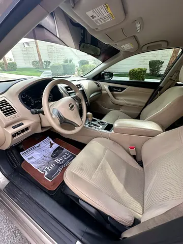 2015 Nissan ALTIMA 照片 11